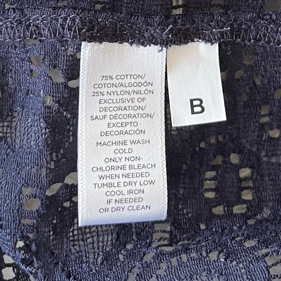 {LOFT} Lace Puff Short Sleeve Top in Navy - Womens XXS - NWT - Picture 9 of 9